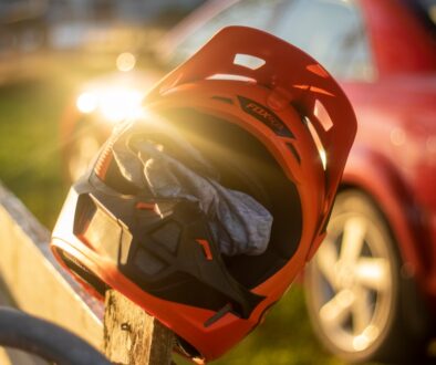 Jakie zasady bezpieczeństwa obowiązują podczas testów przed rajdem