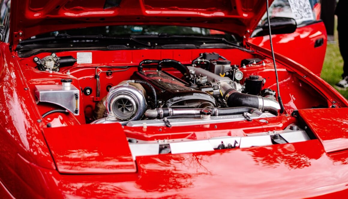 Jakie są typowe usterki silników rajdowych i jak im zapobiegać